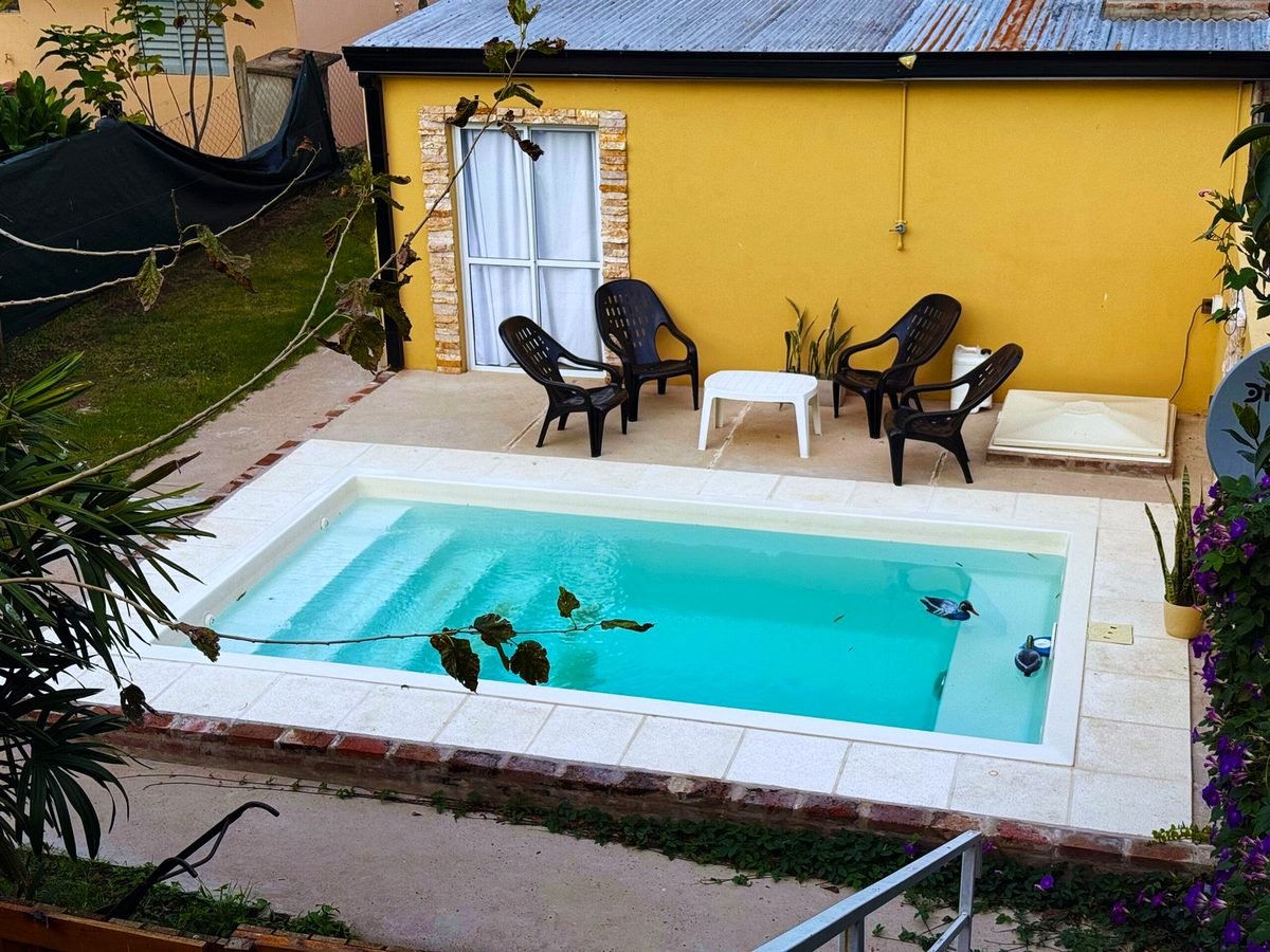 Pileta de Palito Lodge de Pesca en Villa Urquiza